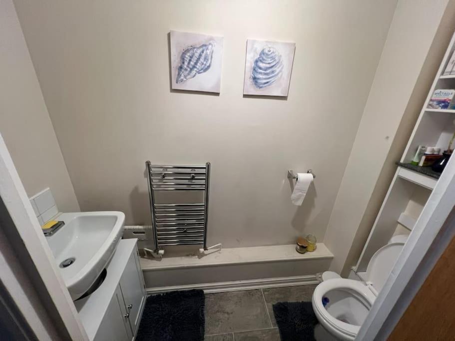 Excel Single Room - 5Mins To Excel & 10Mins To Canary Wharf لندن المظهر الخارجي الصورة